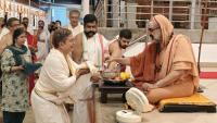 Teertha Vitarana; Picture Courtesy Shri Jaikishan Kandlur