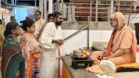 Shri Devi Pujana by HH Swamiji; Picture Courtesy Shri Jaikishan Kandlur