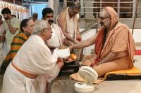 Shri Devi Pujana by HH Swamiji; Picture Courtesy Shri Jaikishan Kandlur