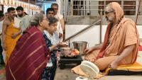 Shri Devi Pujana by HH Swamiji; Picture Courtesy Shri Jaikishan Kandlur