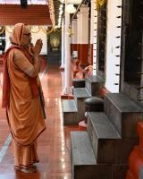 Aagaman of HH Swamiji and Deva Darshan; Picture courtesy Shri Sadashiv Bana
