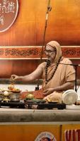 Shri Shiva Pujana by HH Swamiji; Picture Courtesy Shri Jaikishan Kandlur