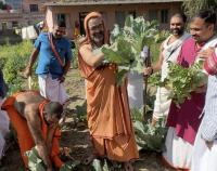 H.H. Swamiji at Vyas Ashram Camp, Haridwar (24 Feb 2023)