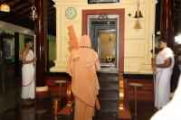 HH Swamiji arriving at Guru Math, Mallapur on 12th February 2021 for the Punar Pratishtha ceremonies (14th of Feb 2021).