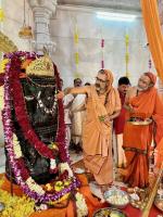 HH Swamiji's visit to Kacholi on the Punar Prakatya Divas of HH Swami Ishwaranand Giriji Maharaj (20 Nov 2024)