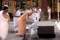HH performing Ramanjaneya  Puja on Hanuman Jayanti (8th Apr 2020)