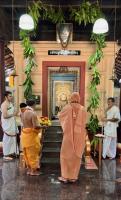 Mandala Puja by HH Swamiji at Shri Guru Math, Mallapur (14 April)