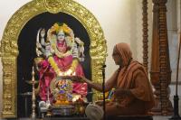 Shri Devi Pujana by HH Swamiji; Picture Courtesy Shri Dinesh Karkal