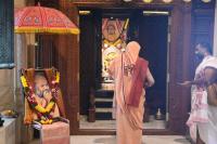 Aagamana of HH Swamiji and Deva Darshana; Picture Courtesy Shri Dinesh Karkal
