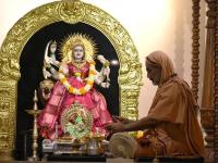 Shri Devi Pujana by HH Swamiji; Picture Courtesy Shri Abhinav Kalla