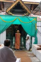 documents/gallery/Rituals_of_Laying_down_the_stepping_stone_and_Dwara_pooja_at_Shri_Umamaheshwar_Temple._Mangaluru_(11_Dec_2022)/1.jpg