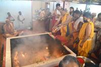 Purnahuti in the Divine Presence of HH Swamiji; Picture Courtesy Shri Dinesh Karkal