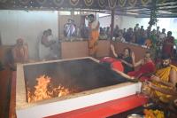 Purnahuti in the Divine Presence of HH Swamiji; Picture Courtesy Shri Dinesh Karkal